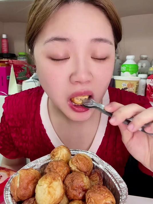 天海藏爆蛋鱼丸!好吃到舔嘴