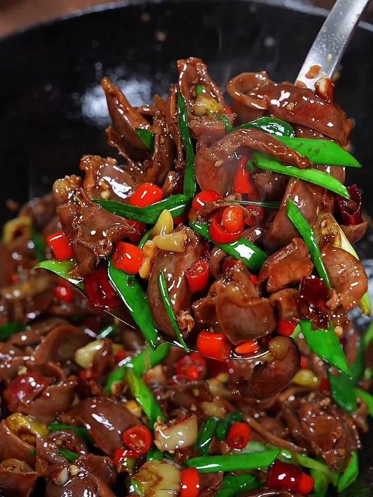 酸辣美味的爆炒鸡胗