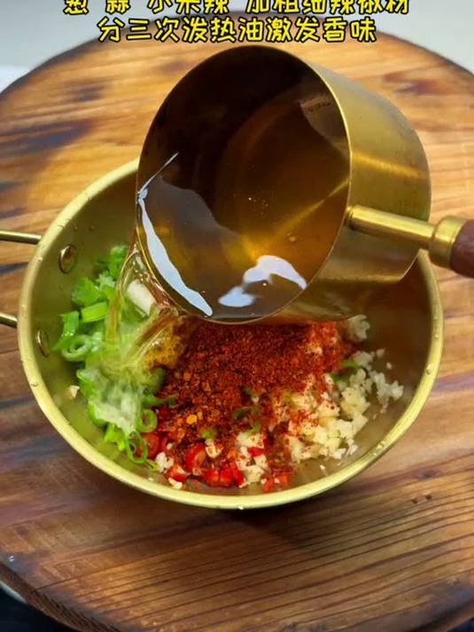 凉拌包菜丝，酸辣爽口清清爽爽，下班菜家常菜下饭菜