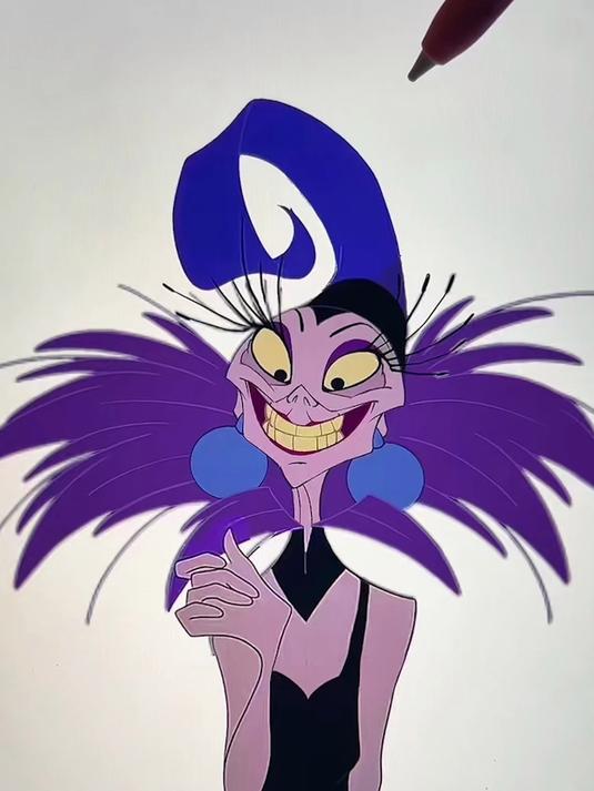迪士尼反派 Yzma 的暗黑华丽蜕变:一场邪魅 Glow Up 盛宴