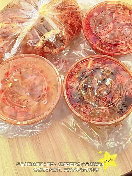 自己在家做烘焙总受热不均，上下管立体热风循环，食物上色均匀不夹生，新手也能轻松烤蛋糕