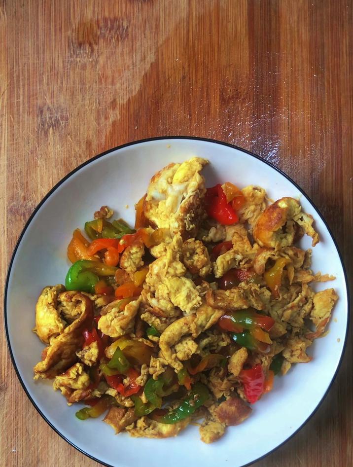 鹅蛋的吃法,像我这样炒辣椒,香辣下饭