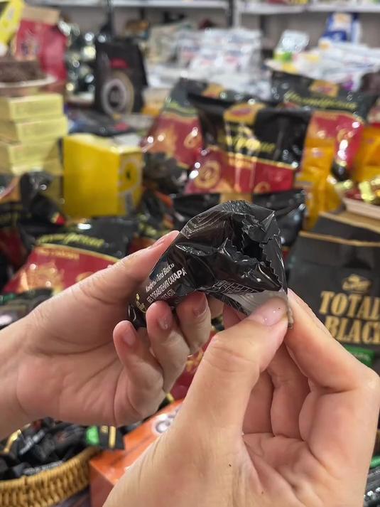 俄罗斯进口0蔗糖黑巧克力威化 这个威化真的不错