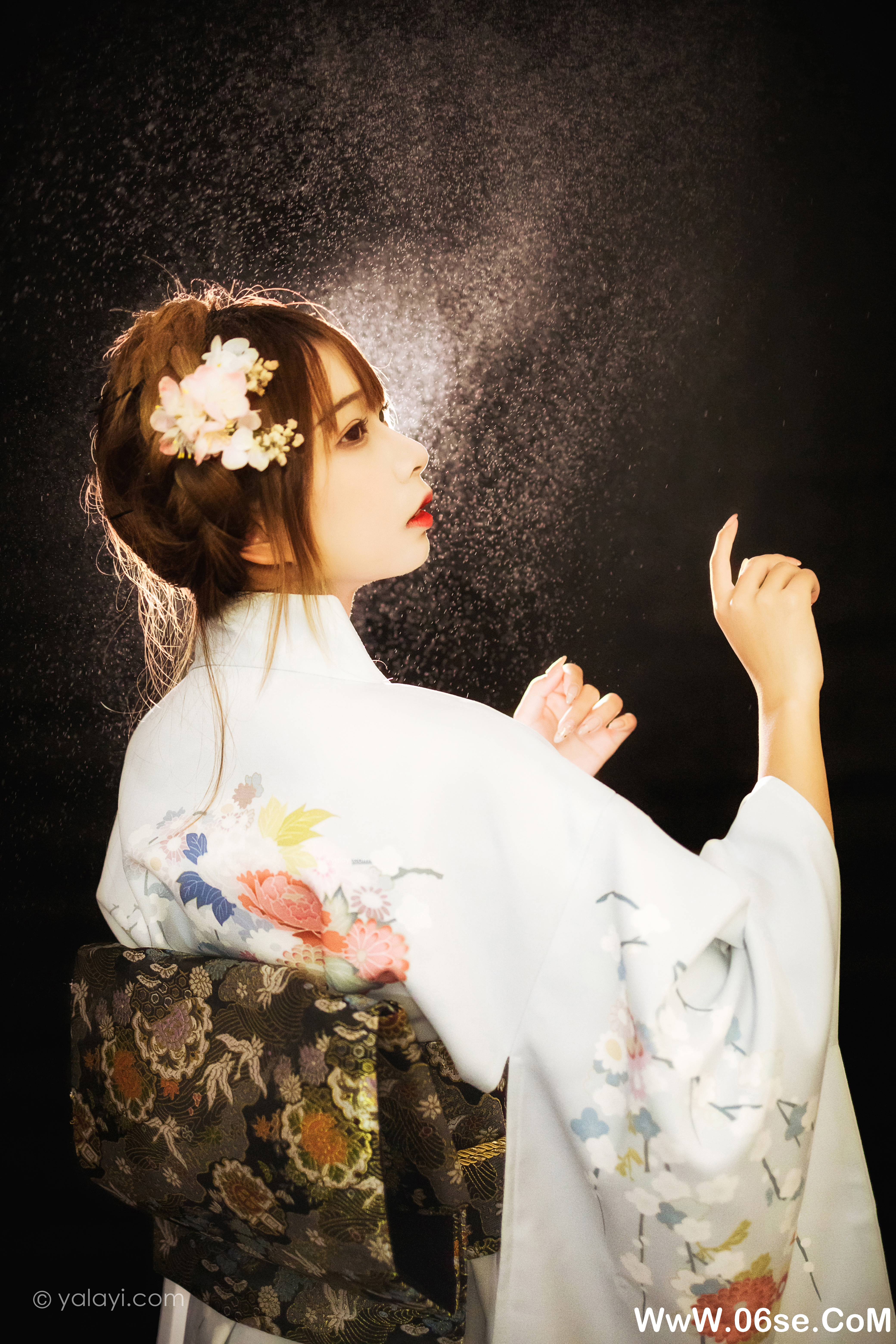 图片[18]-[YALAYI雅拉伊] 2021.01.04 NO.747 阿禾《神明少女》[31P+1P456M]-六色网