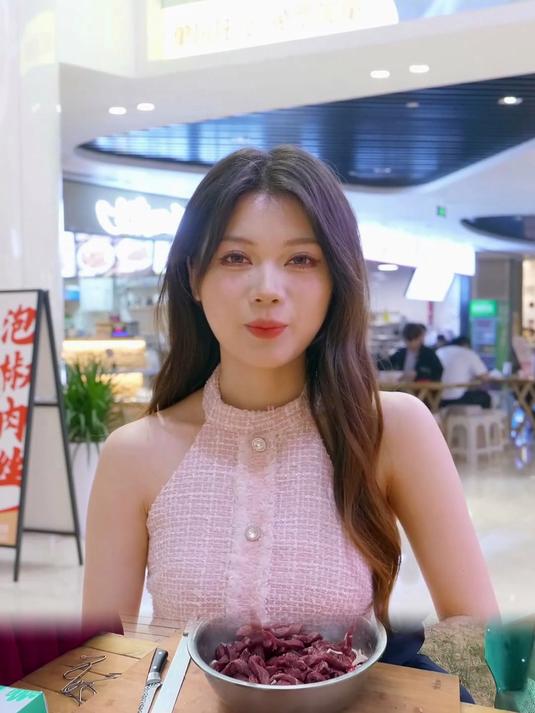 儿童辅食级牛肉干无添加蔗糖,减盐配方高钙铁幼儿园加餐健康小食