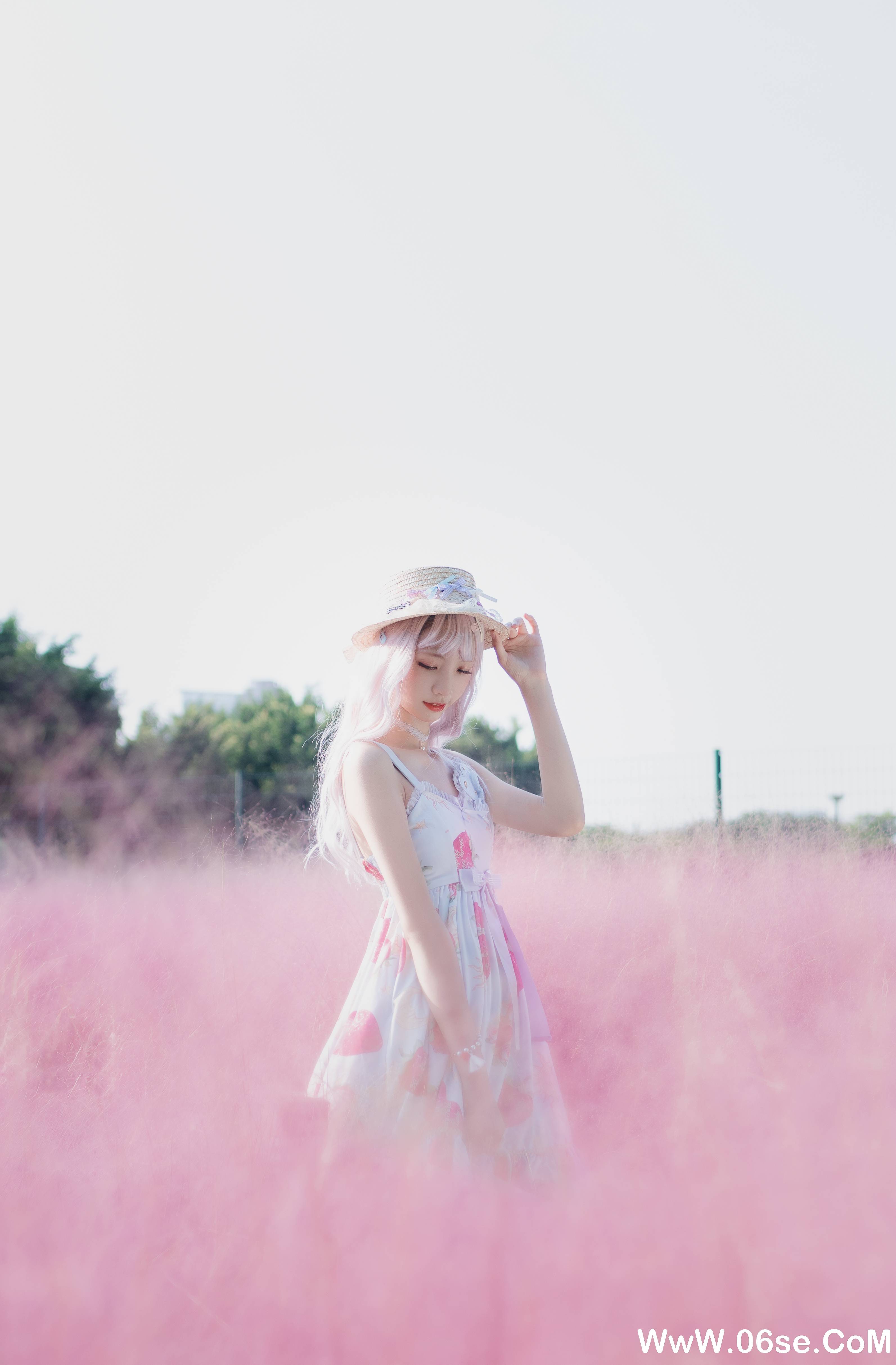 图片[4]-西瓜少女 NO.002 – 粉草户外[20P+199M]-六色网