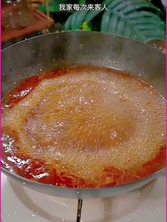 水煮牛肉家常做法肉片滑嫩不腥不柴麻辣过瘾太香了_ 水煮牛肉_