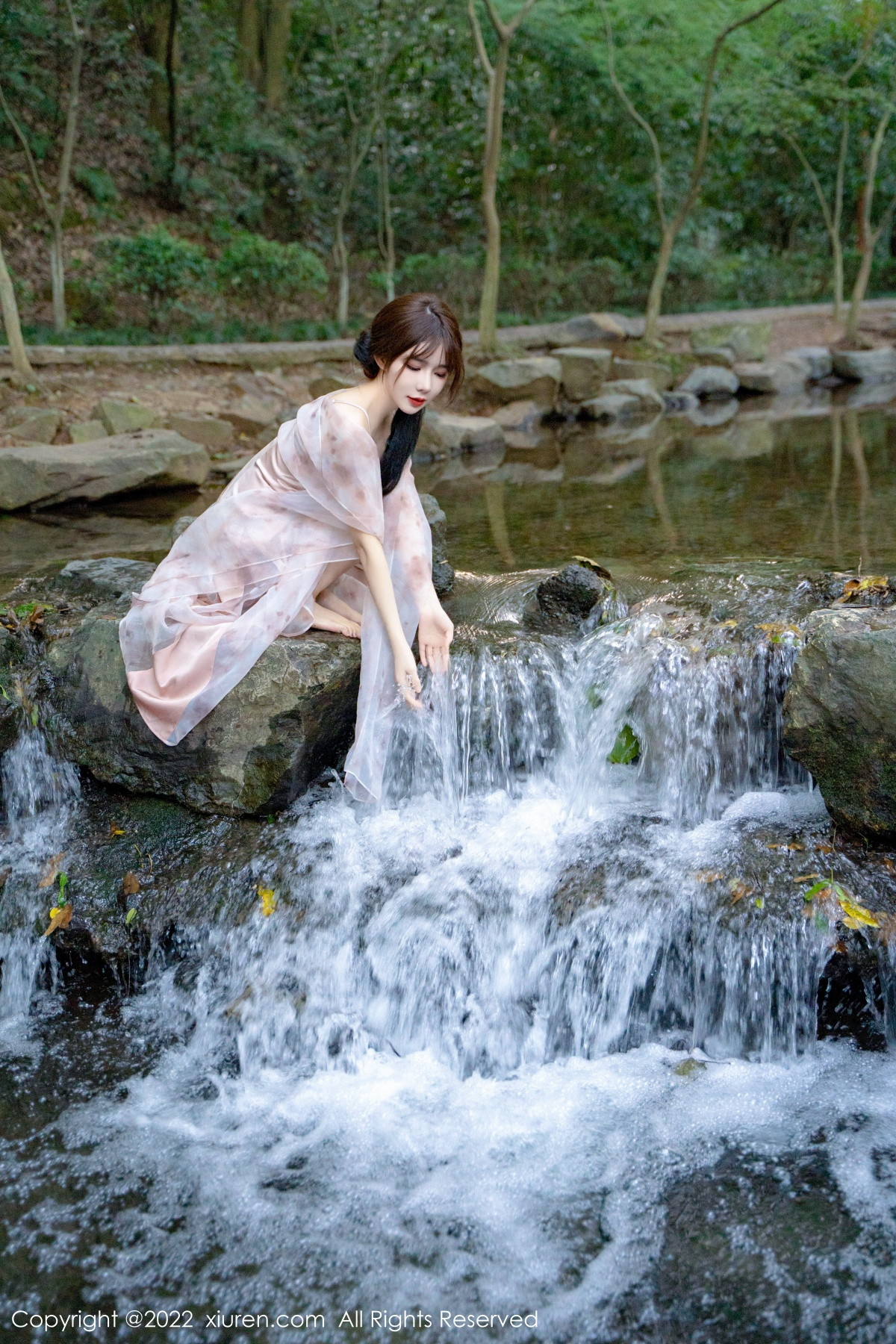 图片[70]-【XiuRen秀人网】2022.10.11 Vol.5690 婠婠麽【81P】-六色网