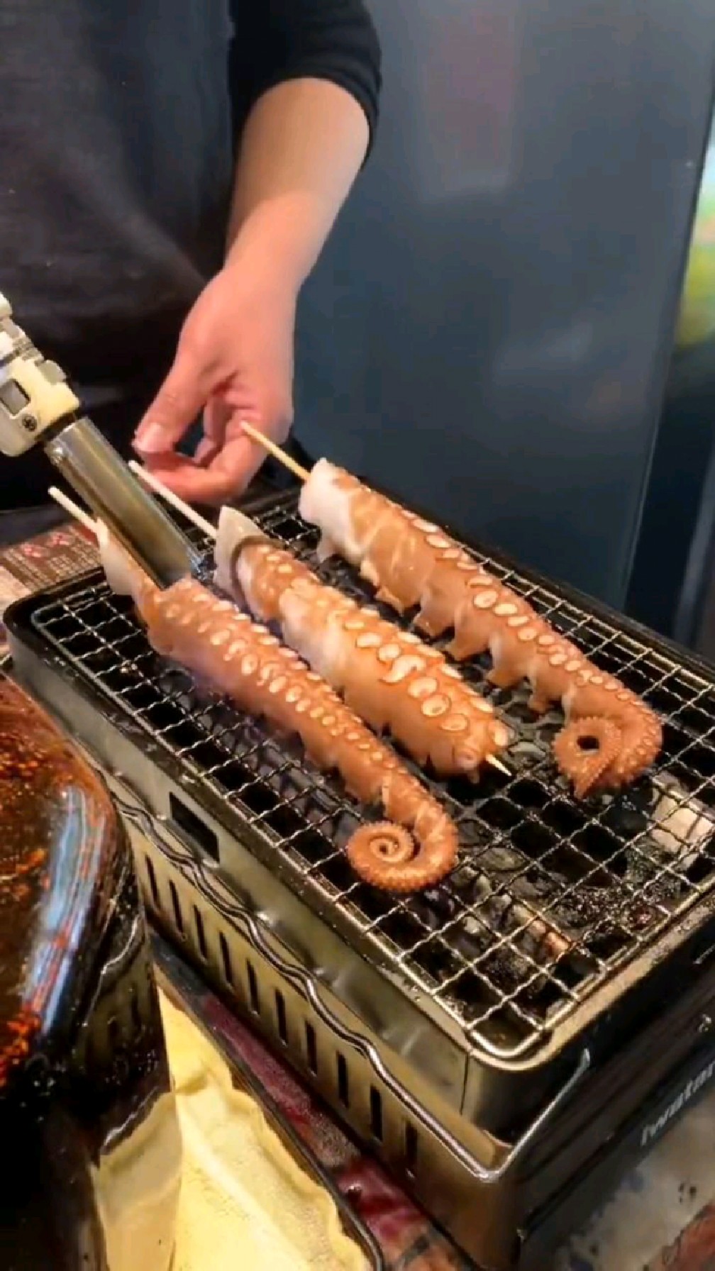 这样做的烤章鱼须,你喜欢吃吗?