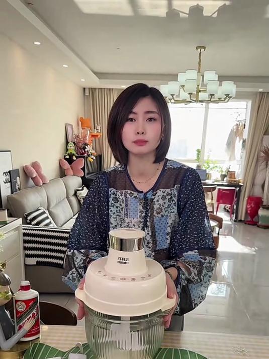 包饺子剁馅和面太麻烦！快试试万利达绞肉和面一体机！非常好用！