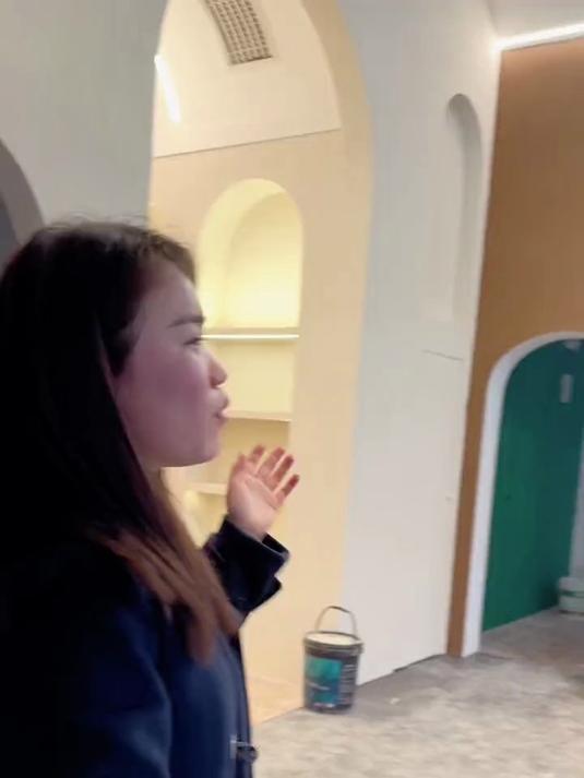 西餐厅壁画完成壁画师手绘壁画涂鸦门店装修网红墙