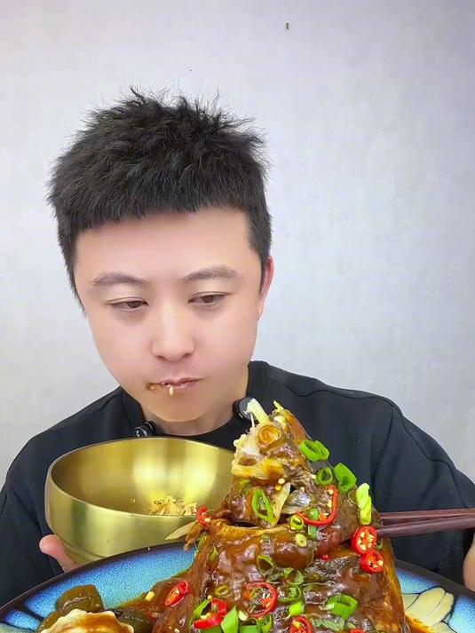 又吃三道麟鱼