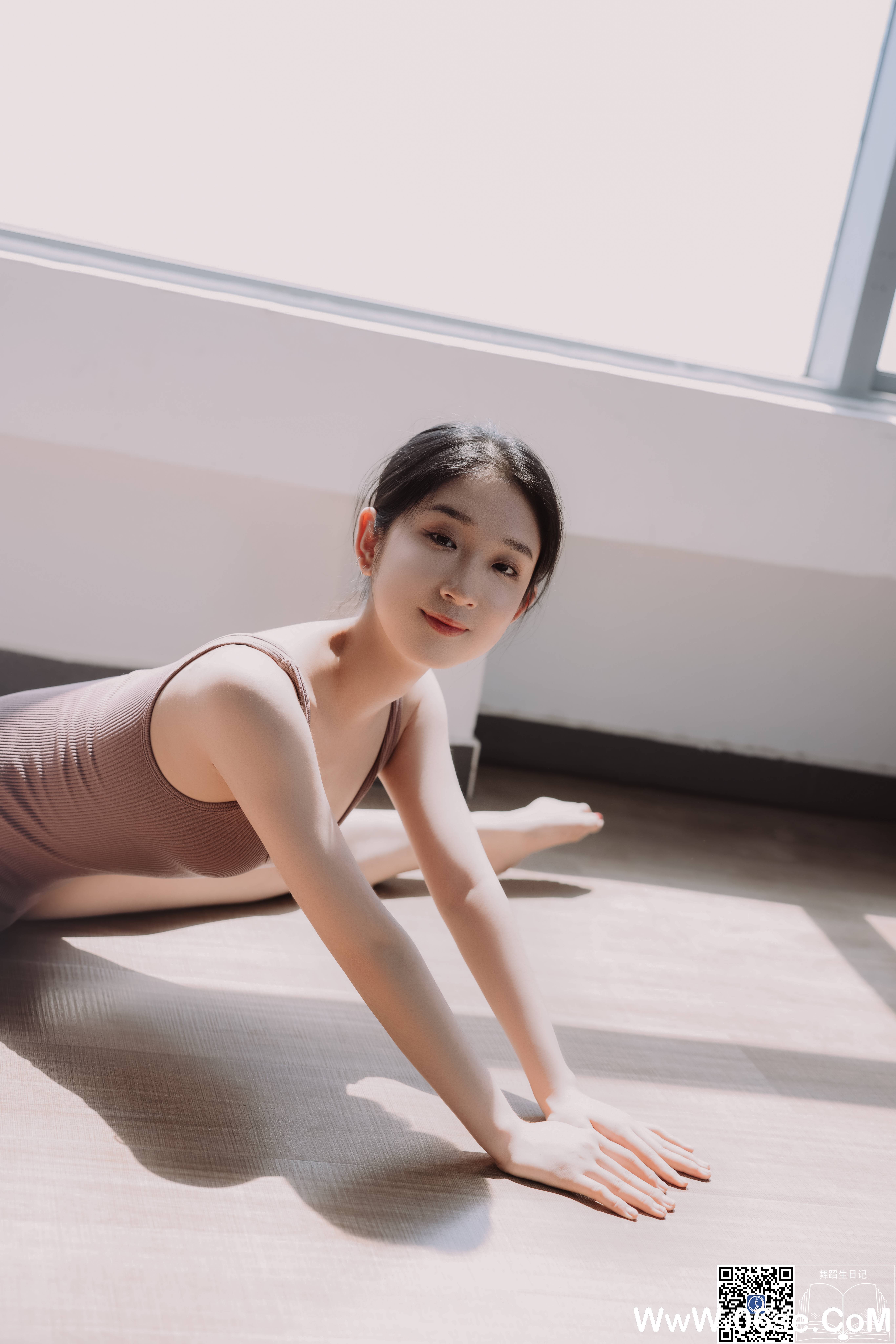 [GALLI嘉丽]舞蹈生日记 046 - 珊珊[40P295M]-六色网