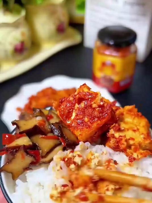 蒸菜时搁点腐乳,湖南家常菜做法