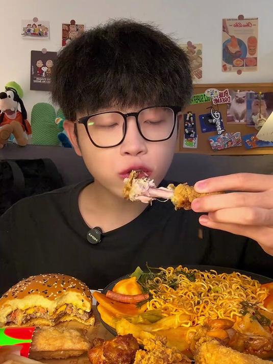 放纵日夜宵，曹氏特辣还有各种炸鸡汉堡小食！