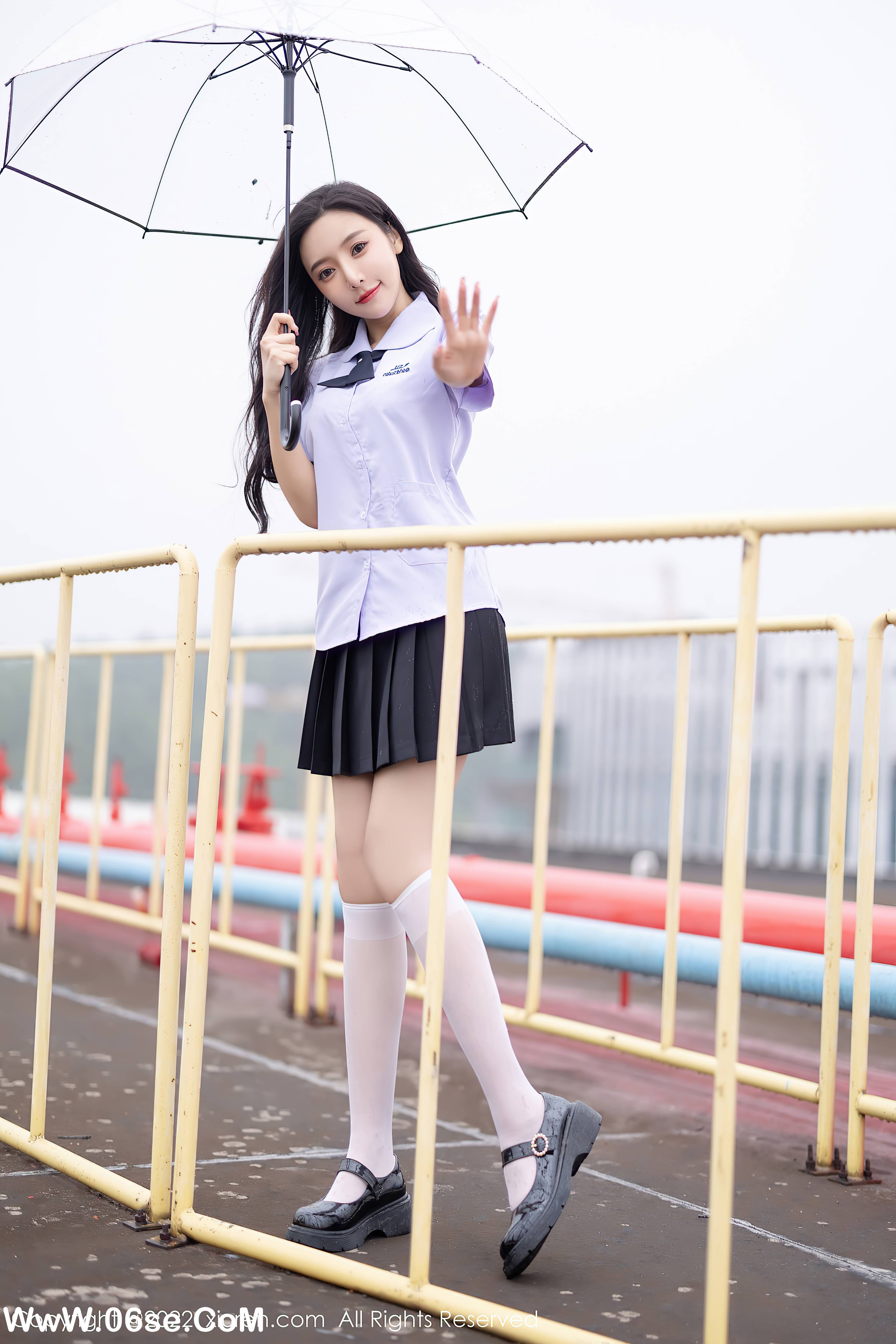 图片[4]-[XIUREN秀人网] 2022.04.02 NO.4819 王馨瑶yanni 性感写真[66+1P515M]-六色网