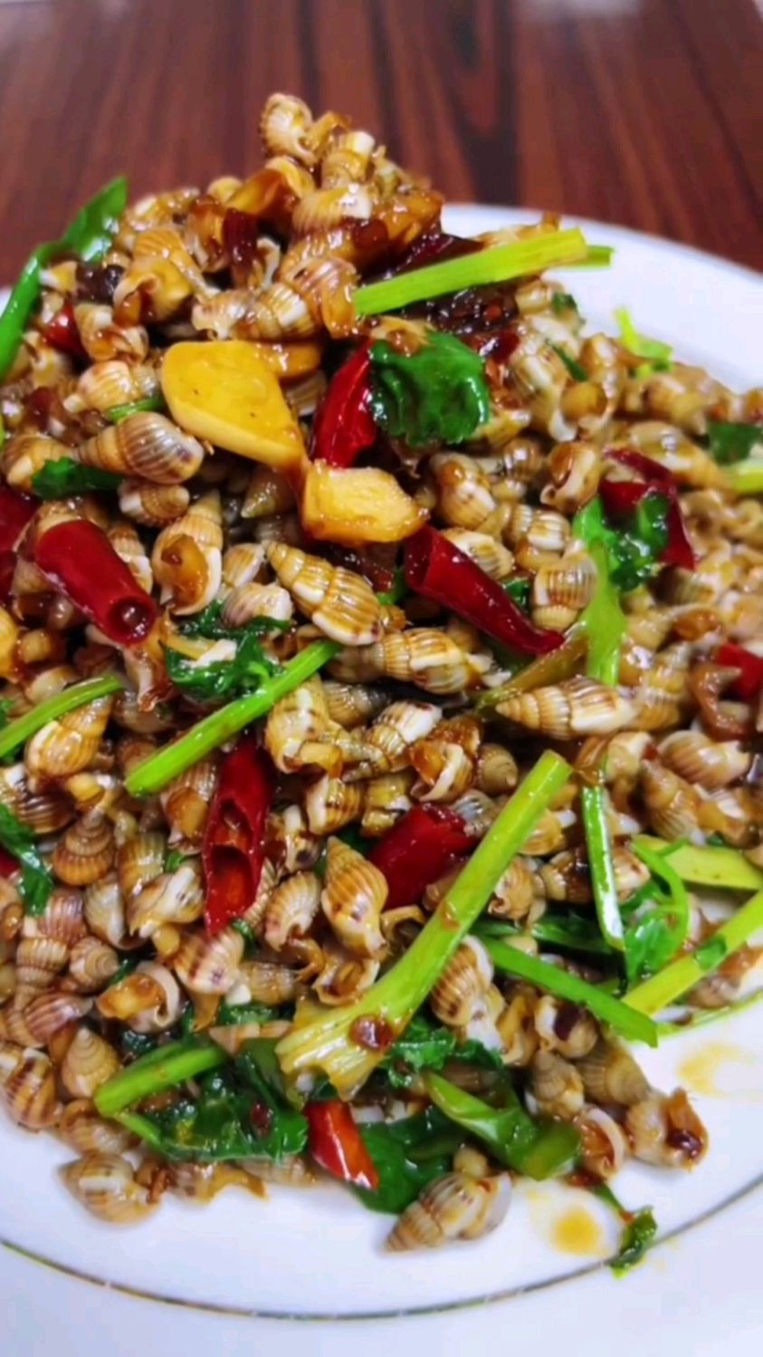辣炒海螺丝,香辣可口,老少皆宜