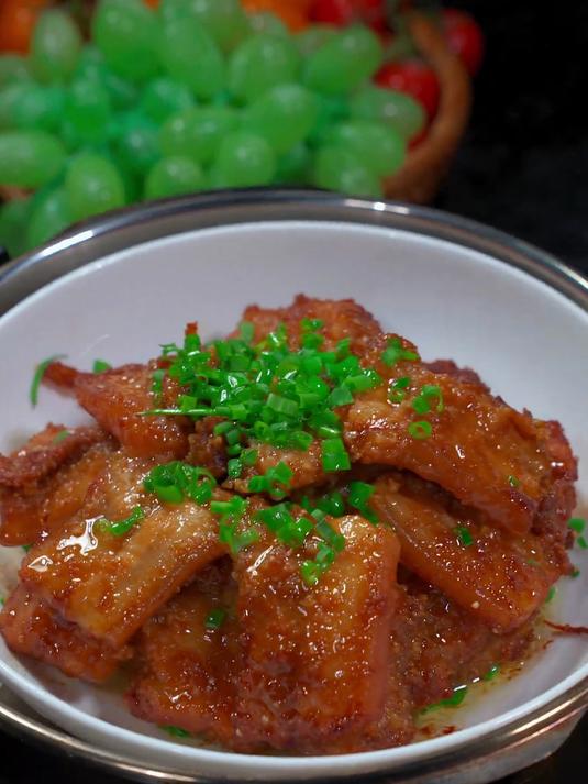 太香了,不爱吃肥肉的我都干了5块粉蒸肉