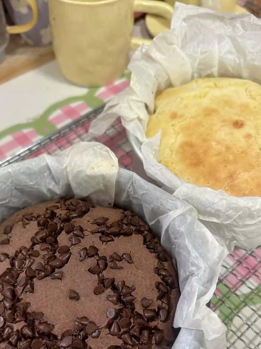 两种口味的年糕蛋糕，糯叽叽的口感，材料、做法又简单