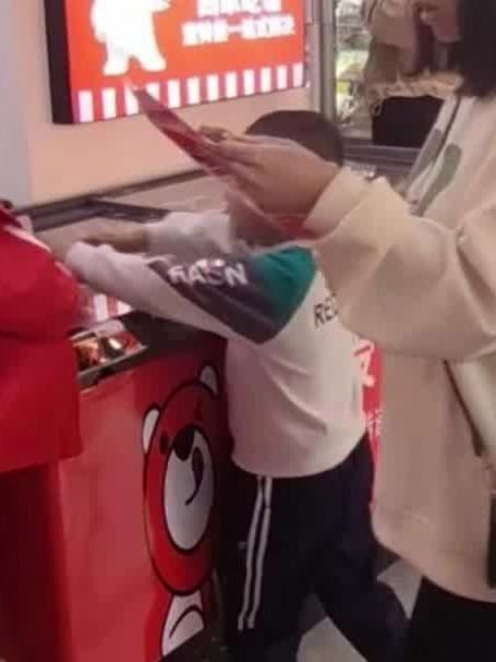 火锅超市食材加盟开启财富新商机