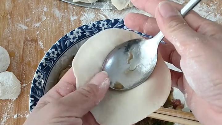 解锁饺子新包法:创意造型与实用技巧全解析 #饺子新包法