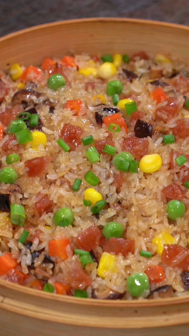 腊味糯米饭 制作方法来喽,简直太香了