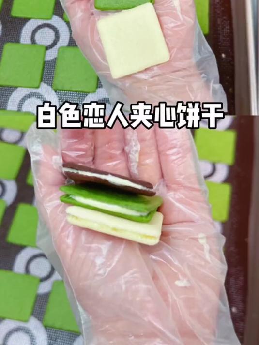白色恋人巧克力饼干来喽,被名字吸引来的,没想到味道这么赞!