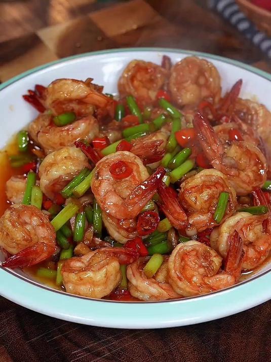 火辣下饭的爆炒虾仁