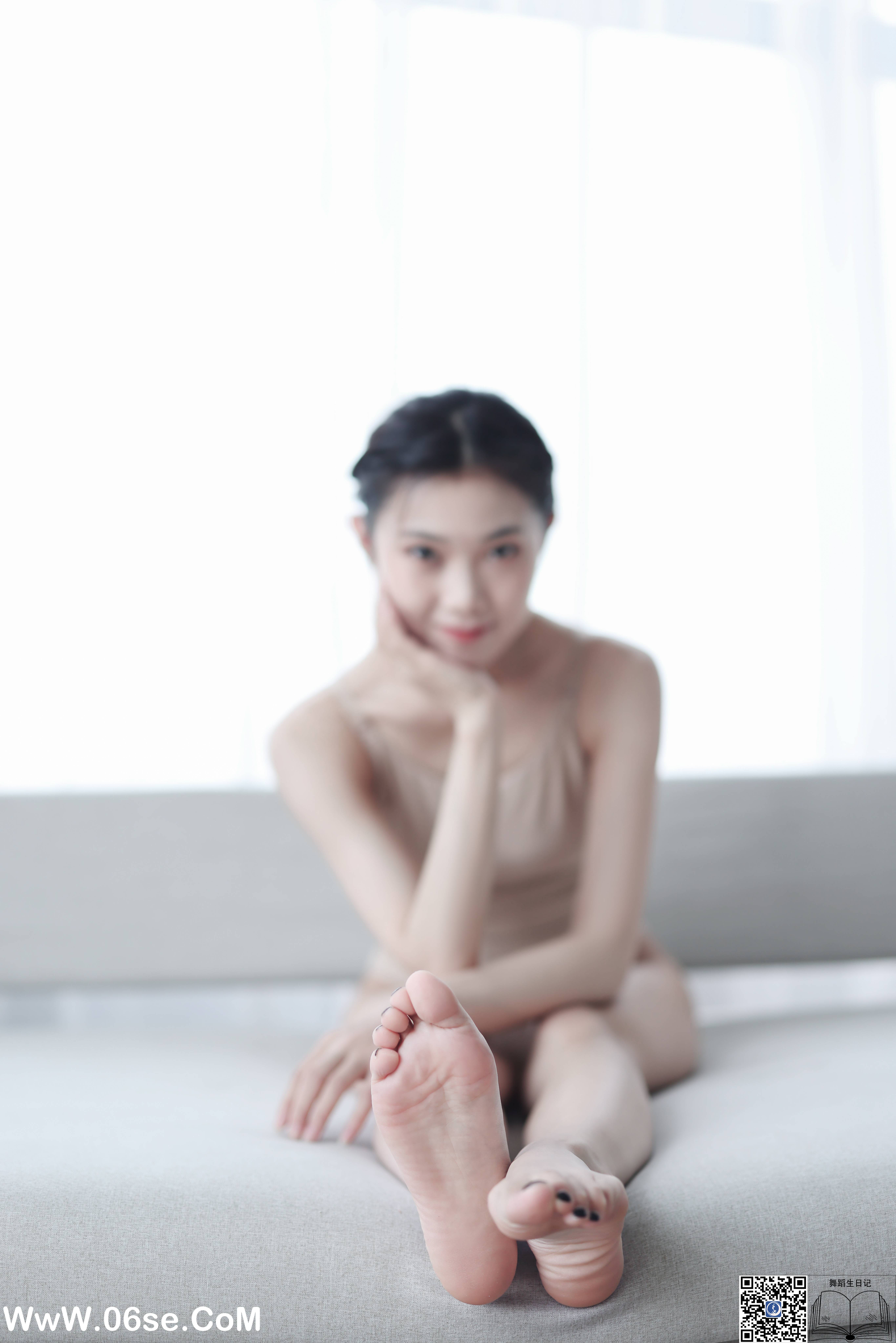 [GALLI嘉丽]舞蹈生日记 002 - 茜茜[49P240M]-六色网