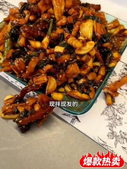 厨房囤货必备!酱香八宝菜开罐即食,凉拌夹馍都方便!