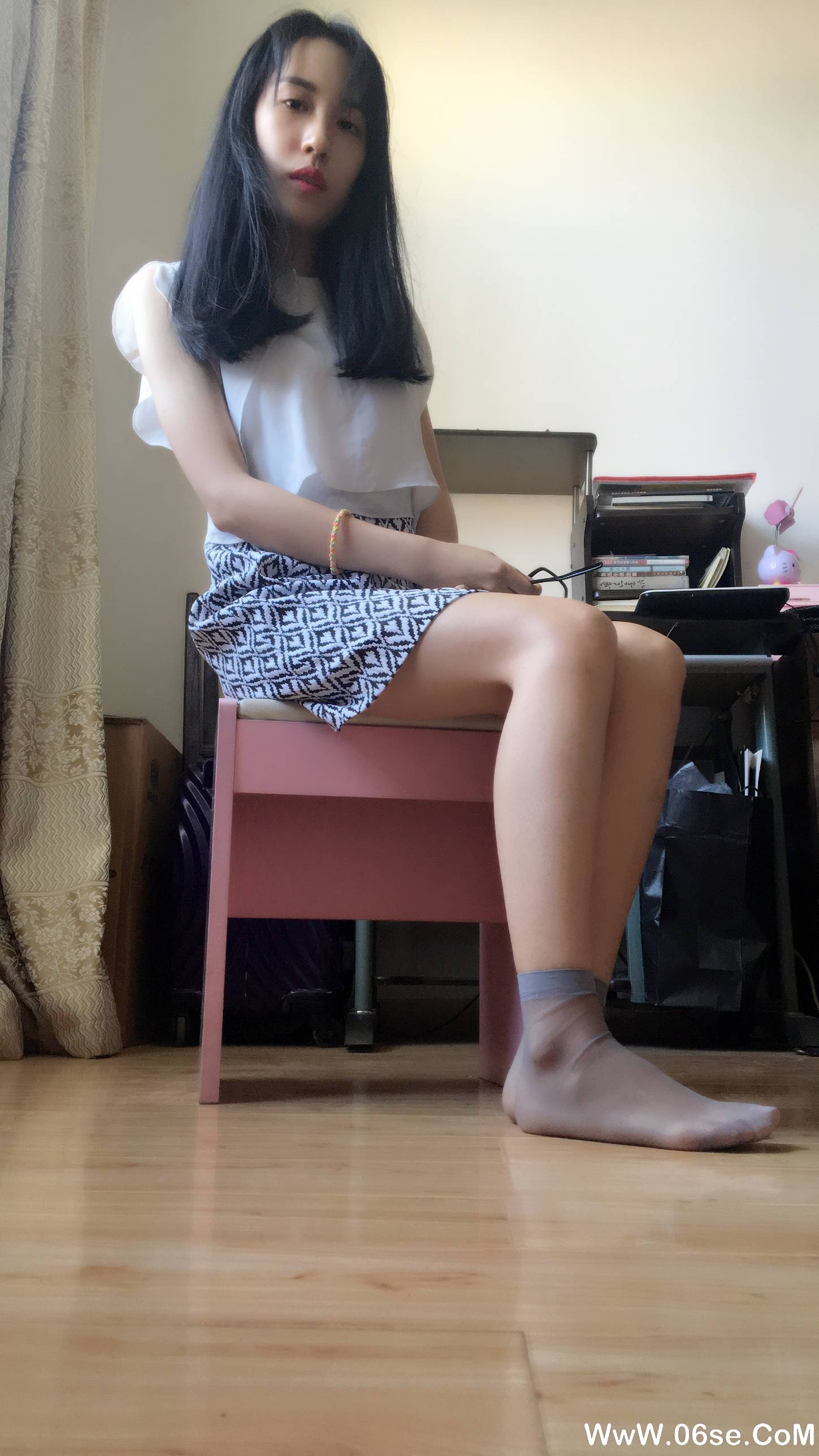 图片[7]-学妹校园寝室短丝系列029期 牛牛[85P233M]-六色网
