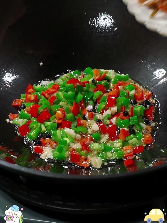 爆汁软嫩双重口感!活虾现炸小鱼小虾,咬开全是大海的鲜甜