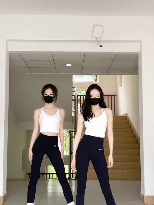 全网都在影子舞，我们来点明亮的