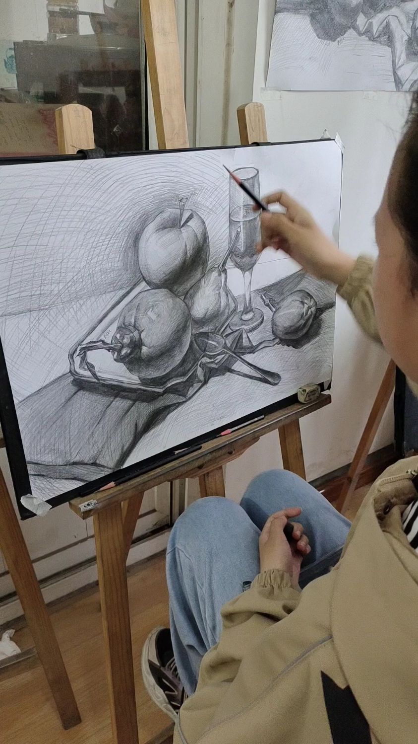 小学生素描静物组合