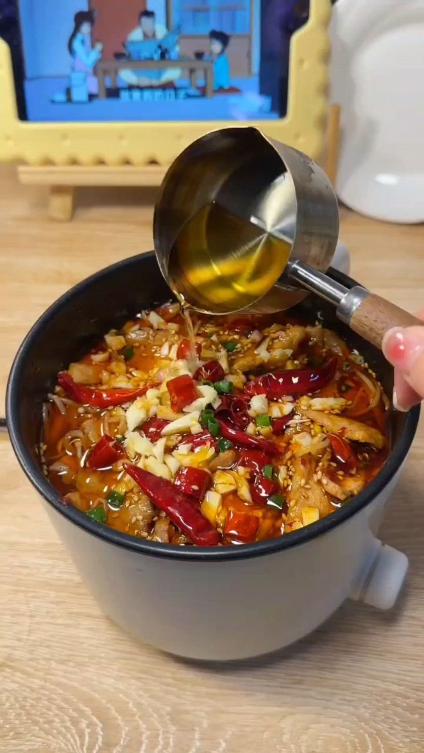 麻辣水煮肉片这样做