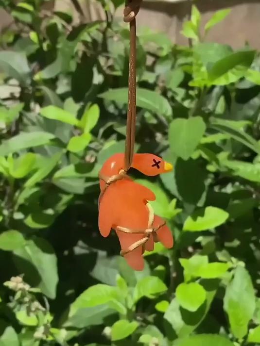 烤鸭挂件会“害羞”！遇热变红超呆萌，挂哪都亮眼