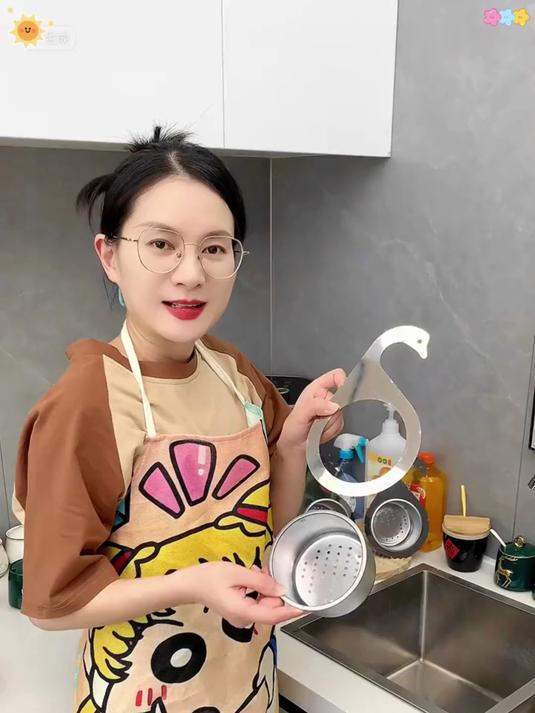 天鹅沥水篮水槽水龙头多功能免打孔无痕果蔬洗菜盆水池滤水篮