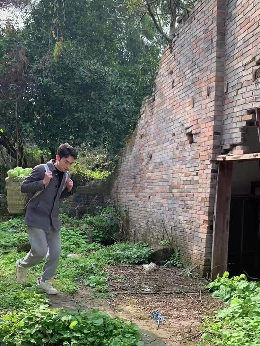 嘎嘎脆爽的榨菜丝,拿来下饭真的绝了