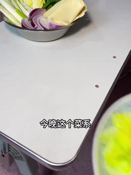 全桌绿色家常菜，养生功效拉满，口味实在不太行再写10条主打绿色健康的家常菜文案推荐