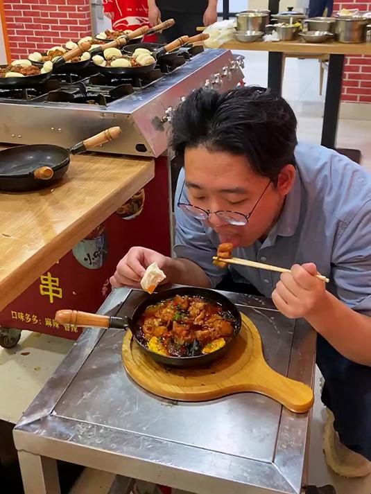 小锅炒鸡技术去哪学?视频教学清晰易懂,跟着做就行!