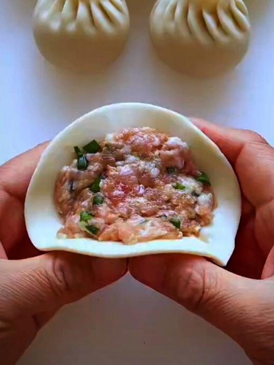 一看就会的月牙饺子包法