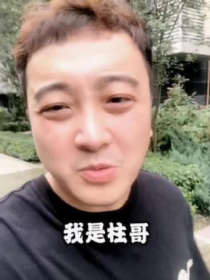 好久不见,又是一家不起眼的小店,号称独一份的碗底干拌面你