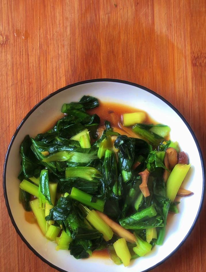 苔菜的家常做法,苔菜像我这样炒香菇,简单好吃