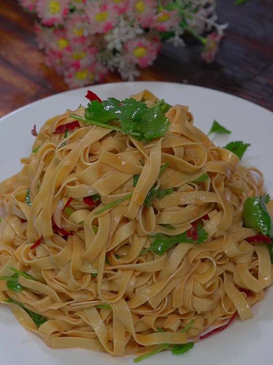 凉拌干豆腐