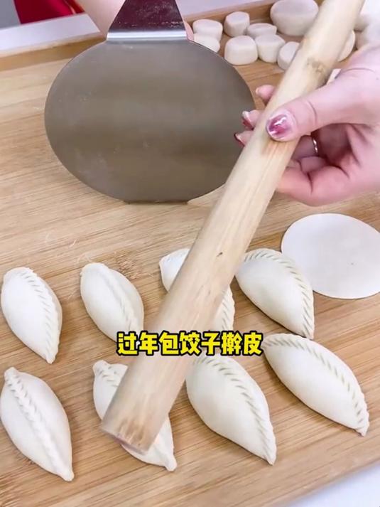 不锈钢压饼器,肉饼 馅饼 面饼都能压,还能压饺子皮,方便好用