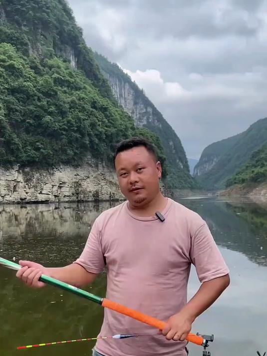 长江禁钓开放后的第一天，终于可以出去钓野河的大鲢鳙了，兴奋