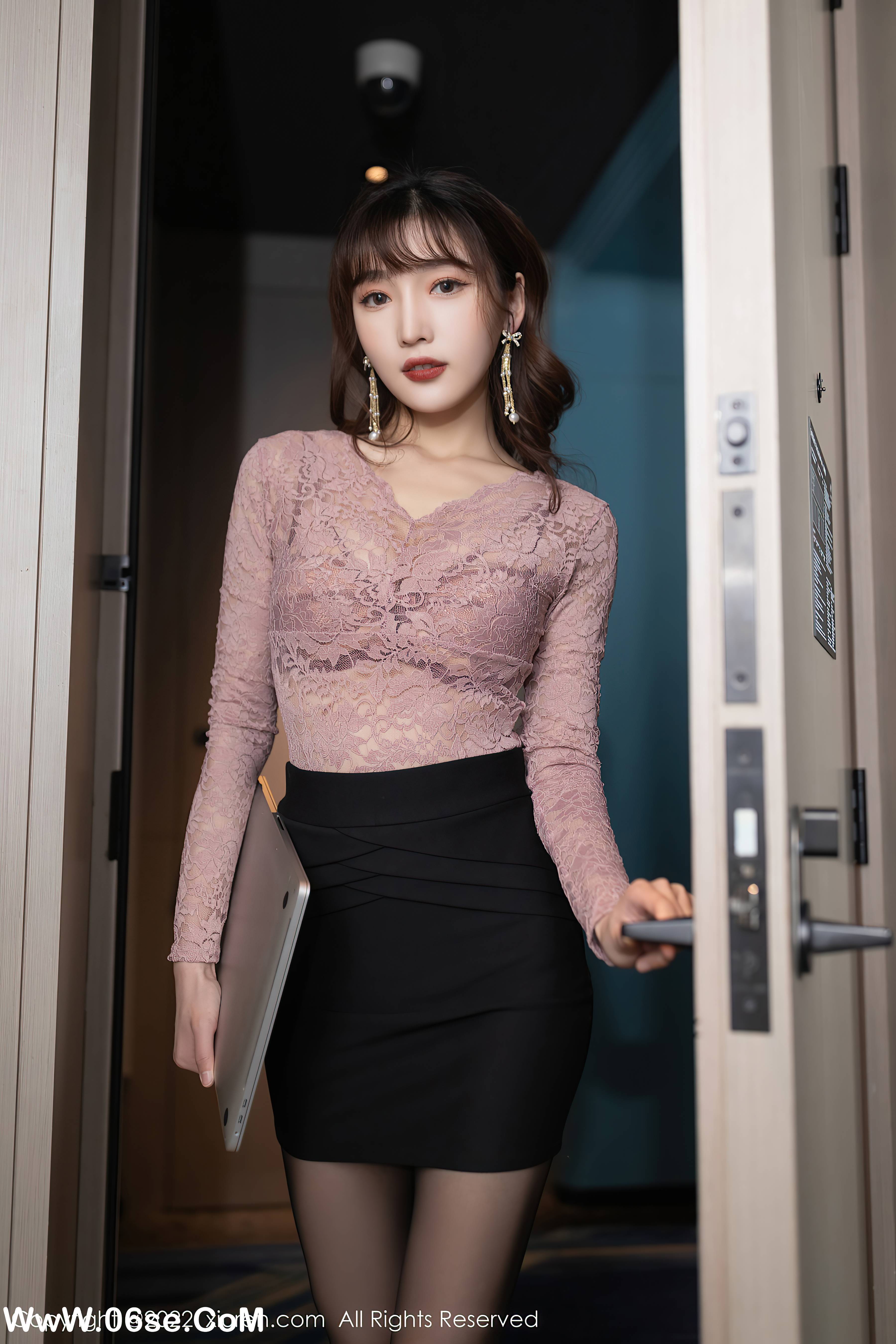 图片[3]-[XIUREN秀人网] 2022.04.02 NO.4821 唐安琪[88+1P761M]-六色网