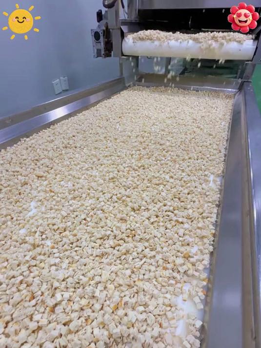 清晨的第一口满足,从西安羊肉泡馍开始