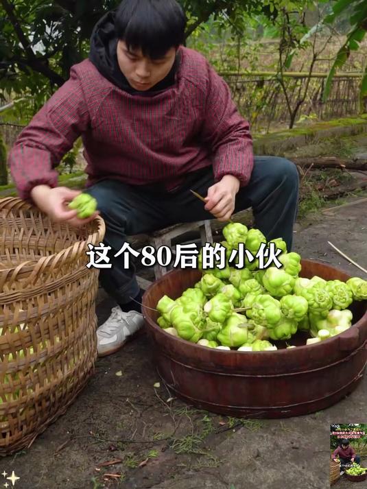 麻辣手工榨菜片拿肉我都不换一口一个嘎嘣脆保证你们喜欢