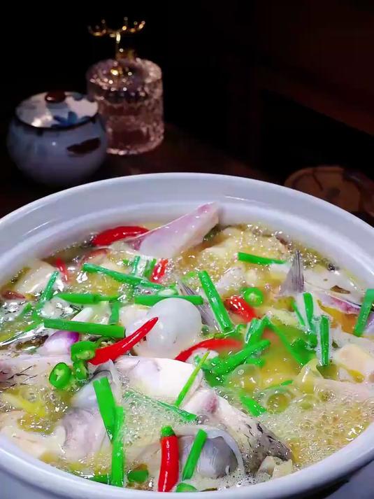这是最近网上很火的草鱼新吃法，99%的人都还没吃过